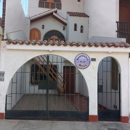 Hospedaje De Los Reyes Huarmey Buitenkant foto